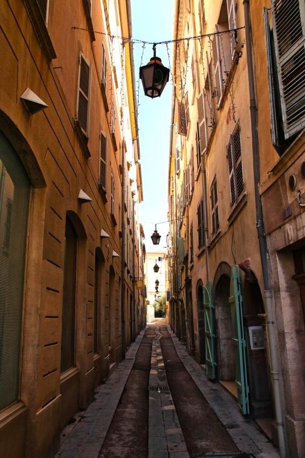 #3 Studio # Place Charmante Toulon Bagian luar foto