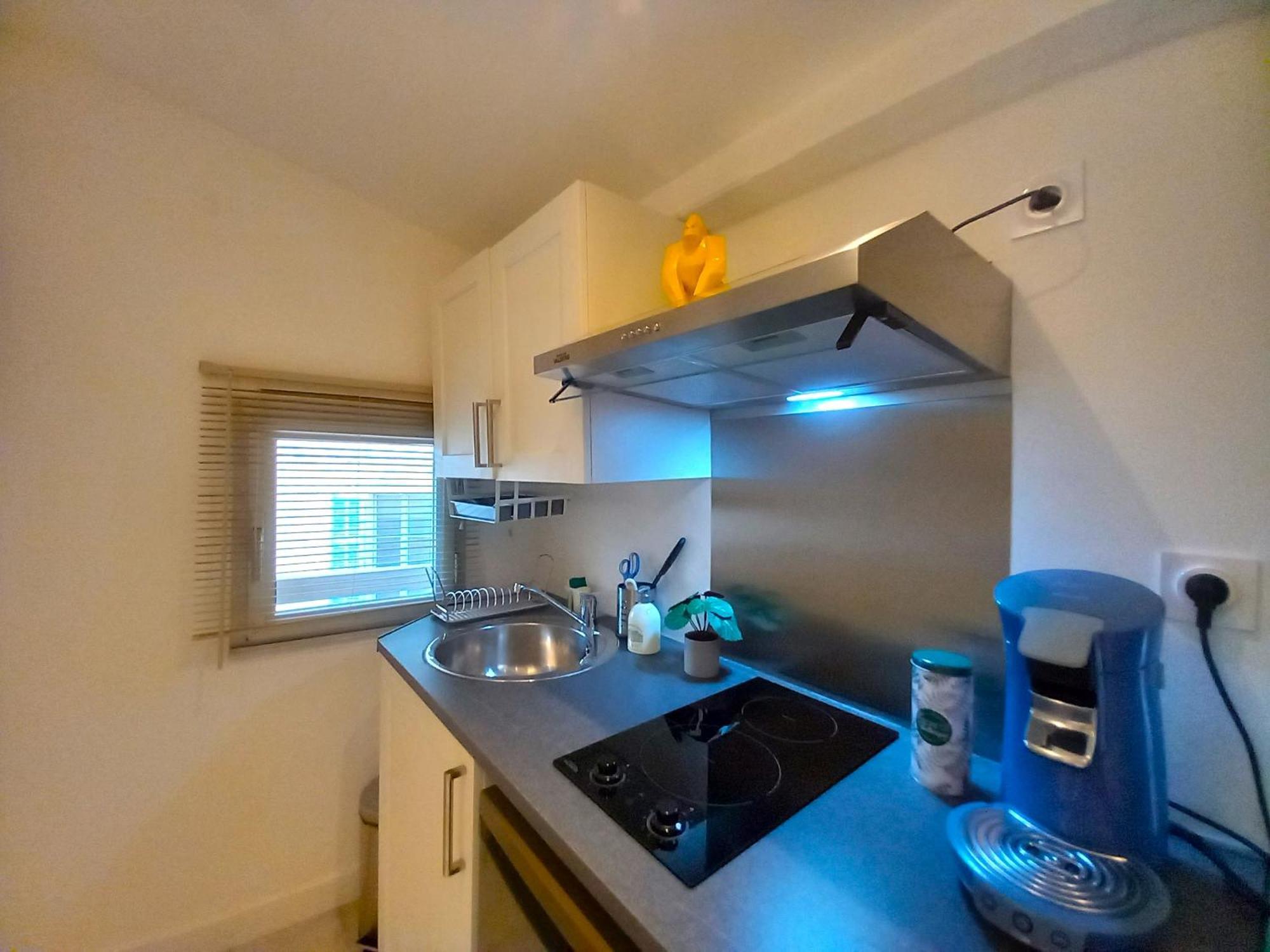 #3 Studio # Place Charmante Toulon Bagian luar foto