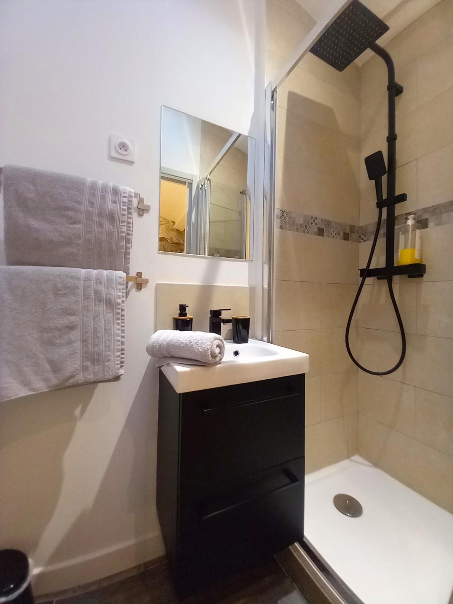#3 Studio # Place Charmante Toulon Bagian luar foto